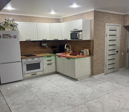 2-комн. кв., 71.00 м² 4 этаж