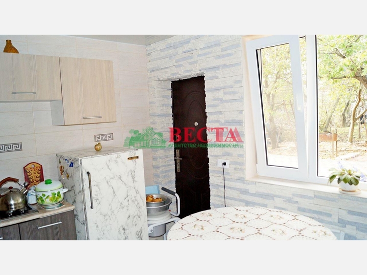 Дом, 130.00 м², на участке 8.40 сот. фото 2