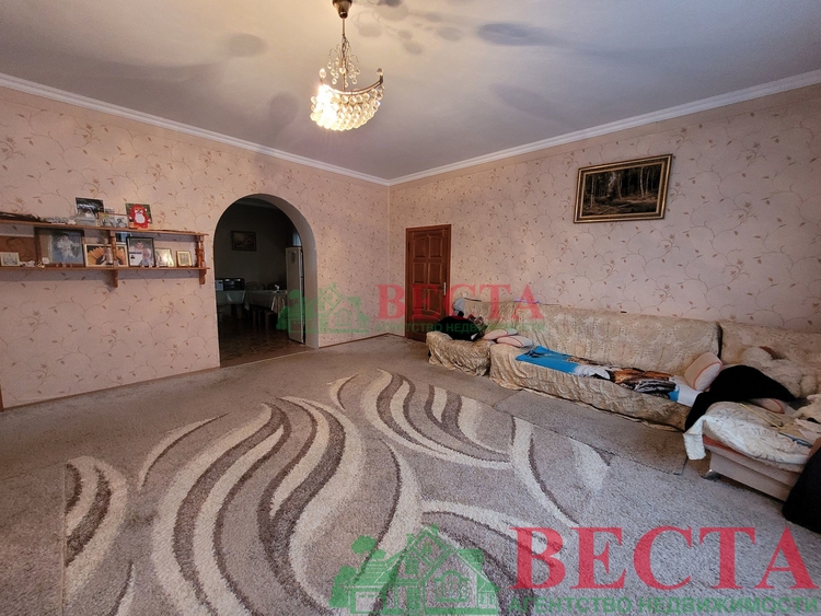 Дом, 240.00 м², на участке 15 сот. фото 8