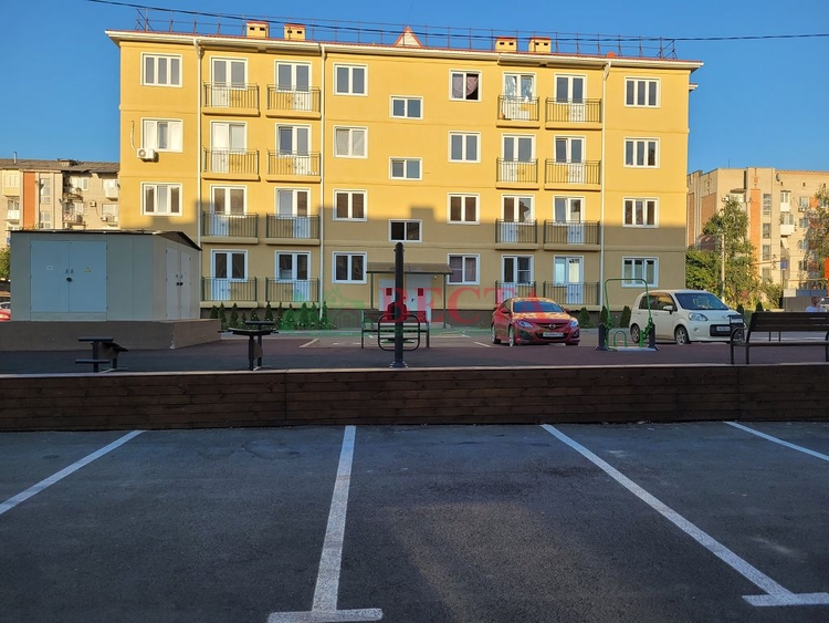 3-комнатная квартира, 69.20 м², 1/4 этаж фото 0