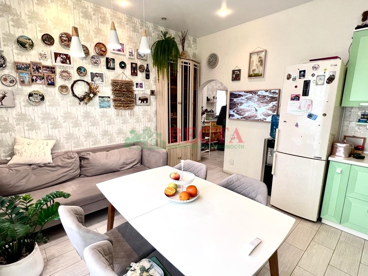 Дом, 86.00 м², на участке 3.50 сот. фото 2