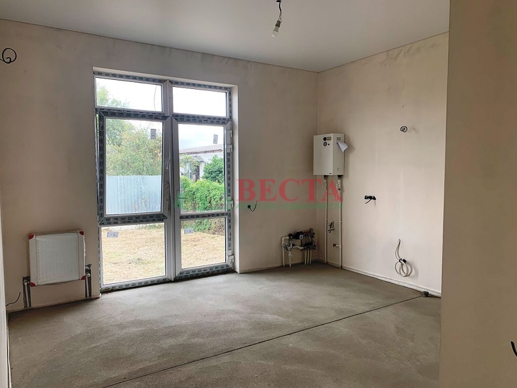 Дом, 75.00 м², на участке 4 сот. фото 4