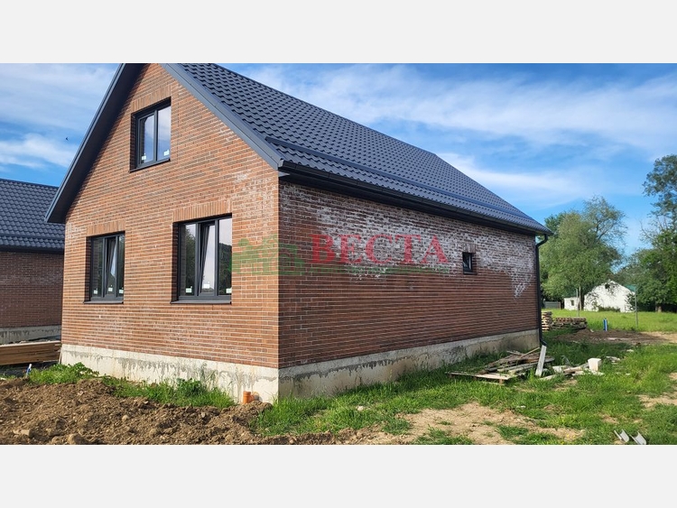 Дом, 80.00 м², на участке 5 сот. фото 3