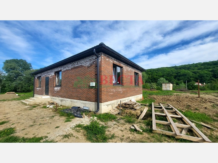 Дом, 80.00 м², на участке 5 сот. фото 17