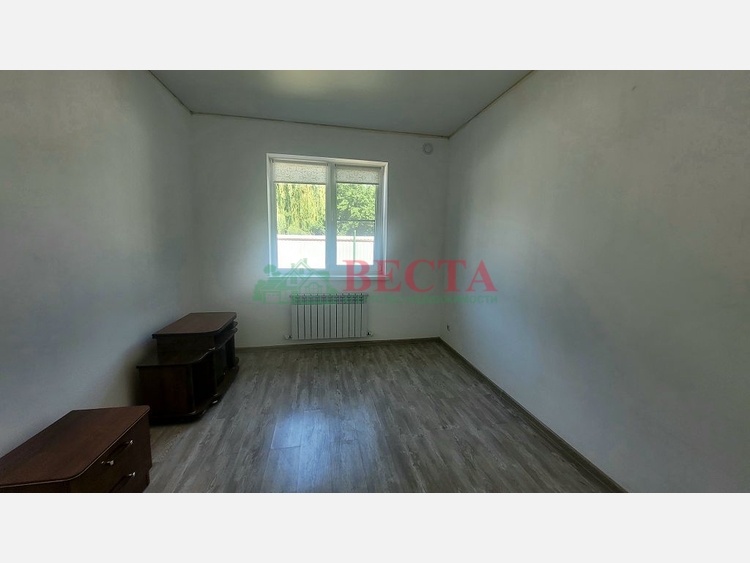 Дом, 98.00 м², на участке 6 сот. фото 3