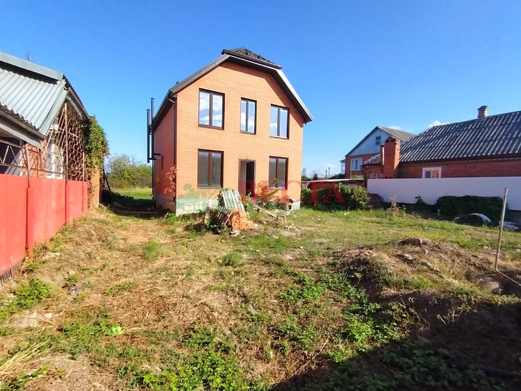 Дом, 111.00 м², на участке 17.70 сот. фото 1