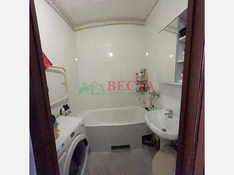 2-комнатная квартира, 58.00 м², 5/5 этаж фото 2