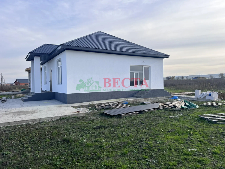 Дом, 90.00 м², на участке 4.50 сот. фото 3