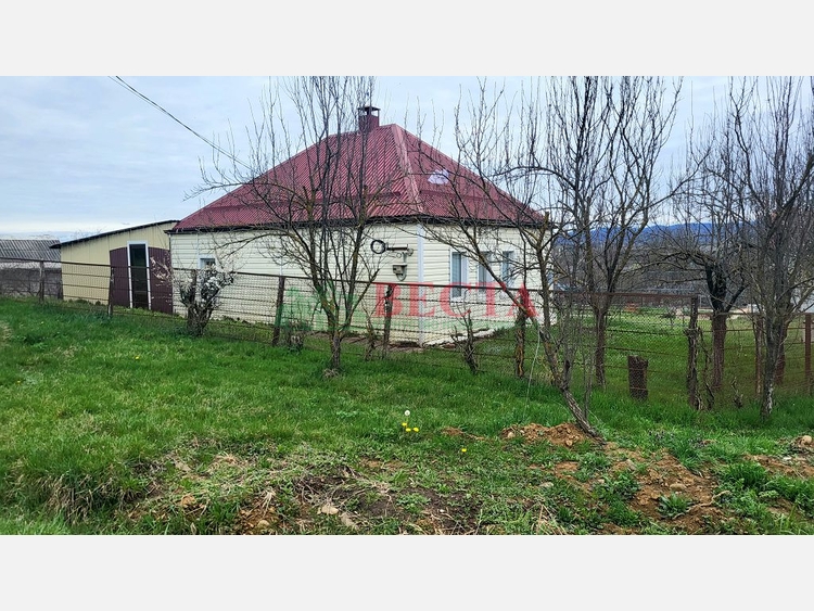 Дом, 40.00 м², на участке 8.43 сот. фото 0