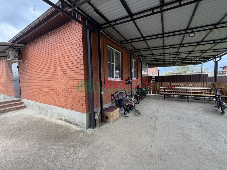 Дом, 75.00 м², на участке 7.14 сот. фото 3