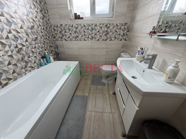 Дом, 75.00 м², на участке 7.14 сот. фото 9