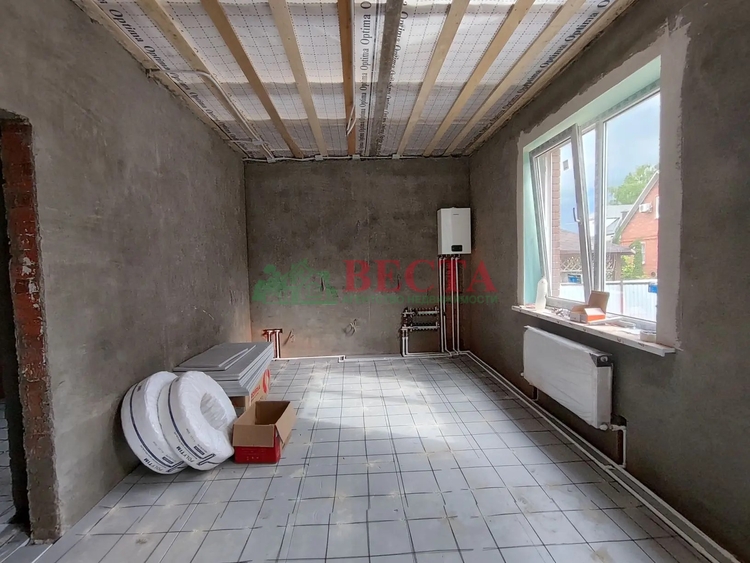 Дом, 110.00 м², на участке 3.30 сот. фото 4