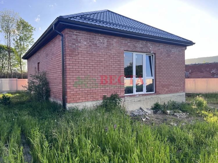 Дом, 80.00 м², на участке 4.50 сот. фото 2