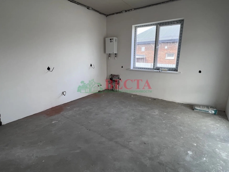 Дом, 85.00 м², на участке 4.60 сот. фото 4