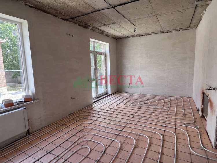 Дом, 144.00 м², на участке 3.30 сот. фото 8