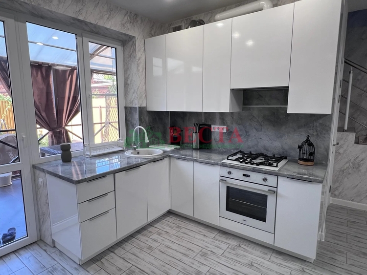 Дом, 65.00 м², на участке 1.20 сот. фото 1