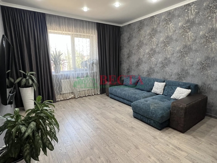 Дом, 85.00 м², на участке 6.50 сот. фото 2